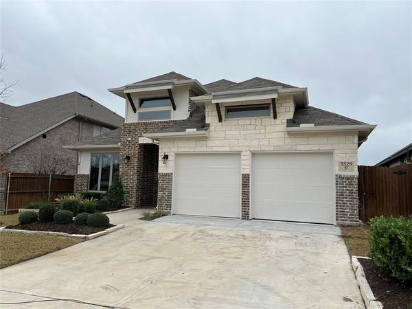 Fort Worth, TX 76179,5529 Mountain Island Drive