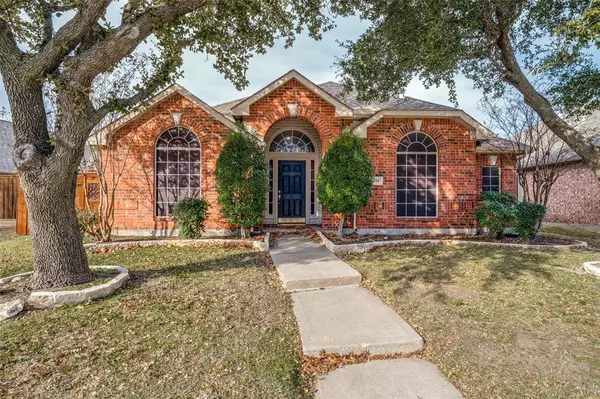 1354 Royal Oaks Drive, Frisco, TX 75036