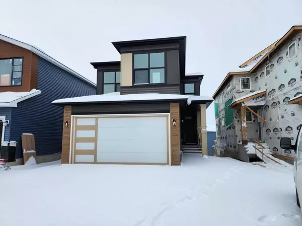 Calgary, AB T3P 2E5,86 Lucas PL Northwest