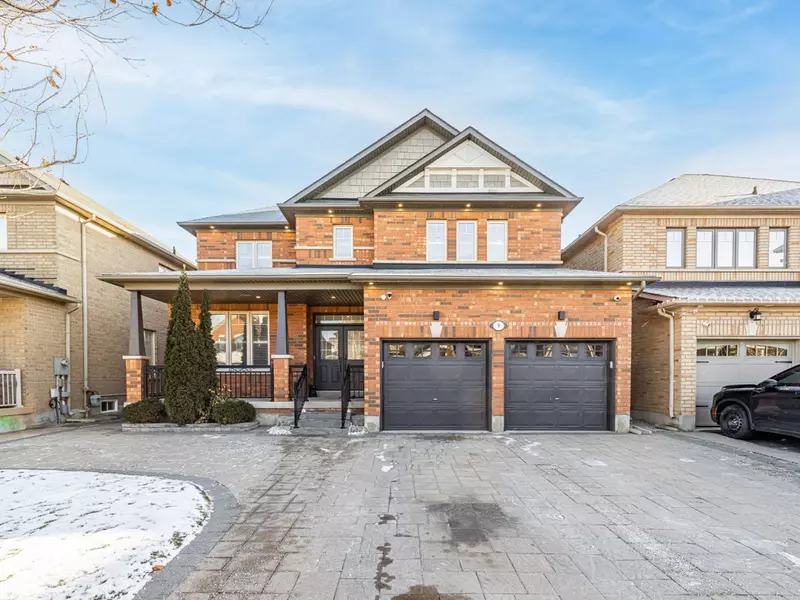 9 Glade DR, Richmond Hill, ON L4E 0G9