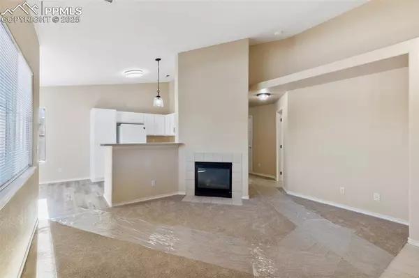 Colorado Springs, CO 80922,3944 Riviera GRV #204