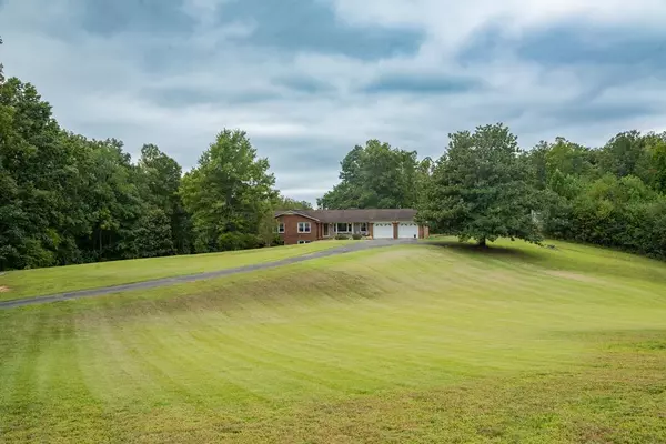 1918 Old Orchard Loop, Stuart, VA 27171