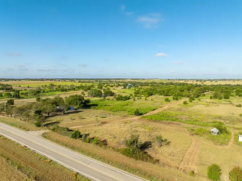 12774 Spring Valley Road, Moody, TX 76557