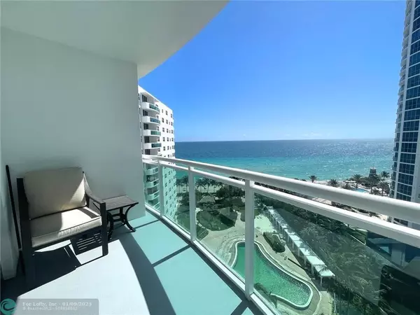 Hollywood, FL 33019,3001 S Ocean Dr  #1225