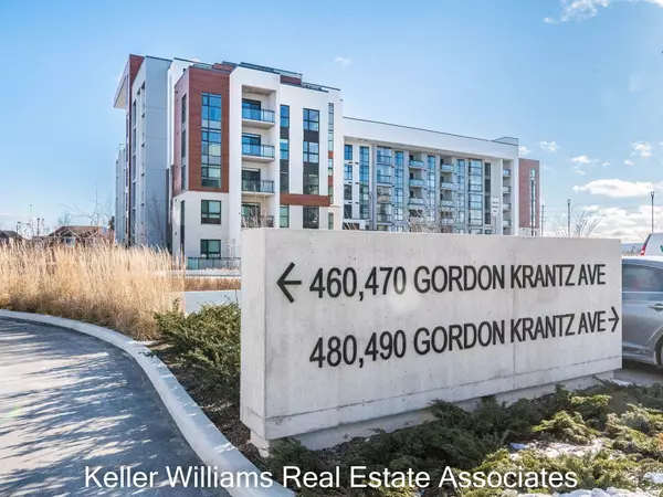 Milton, ON L9E 1Z4,480 Gordon Krantz AVE #416