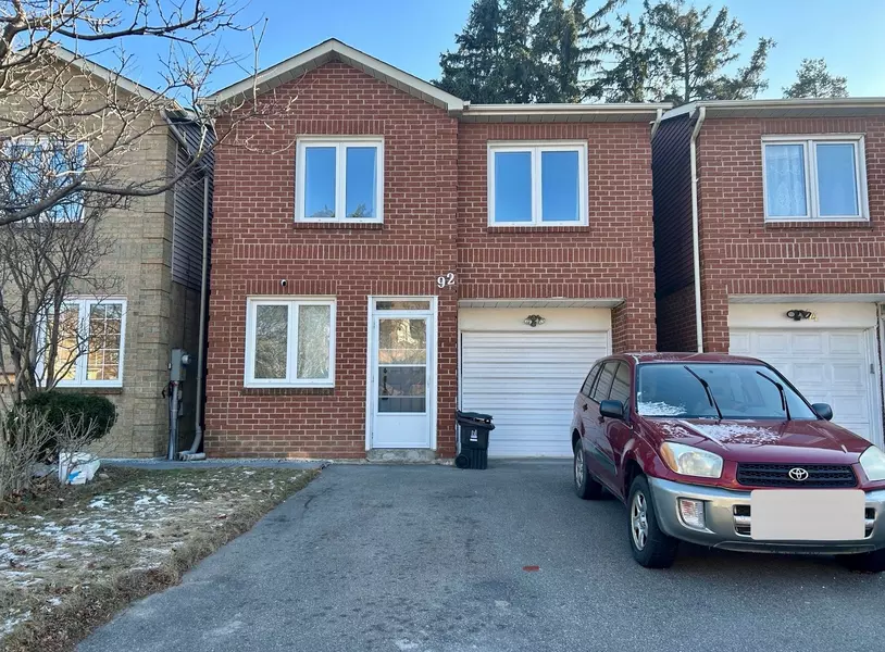 92 Carlingwood CT, Toronto E07, ON M1S 4R9