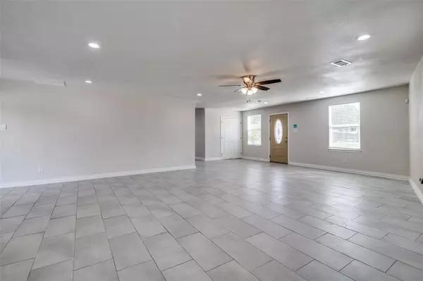 Richardson, TX 75080,426 Rustic Circle