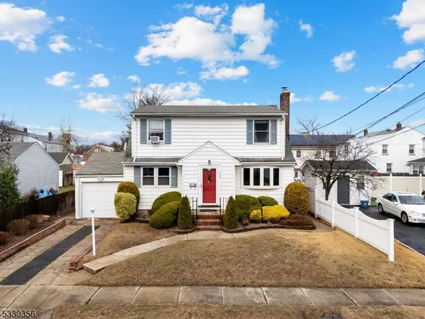 313 3rd Ave, Linden City, NJ 07036