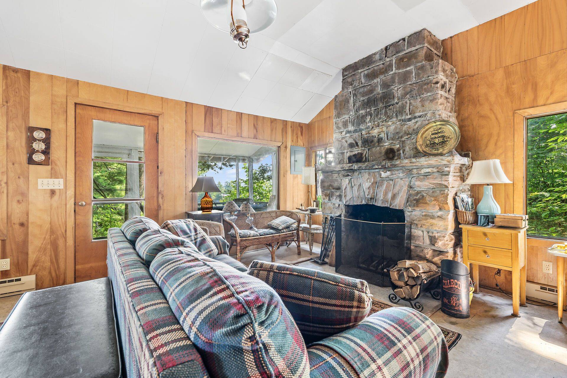 Frontenac, ON K0H 2N0,1326 RIDGE LN