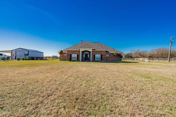 400 Farr Altom Road, Combine, TX 75159