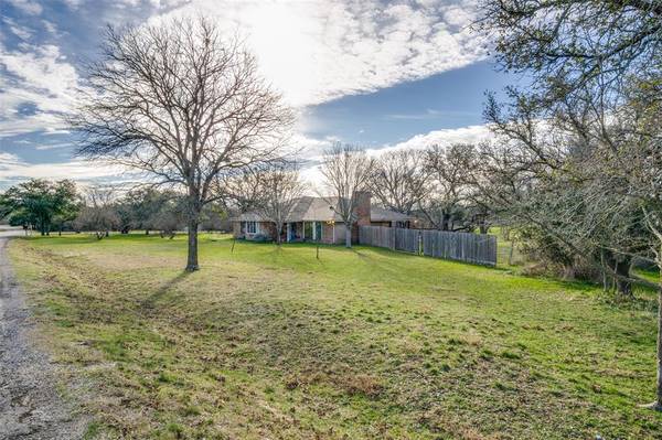 3733 Ridge Road, Willow Park, TX 76087