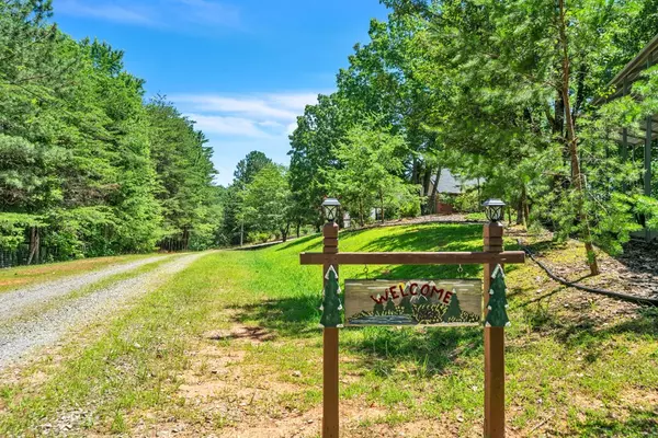 Ellijay, GA 30540,228 Browns Ridge Road