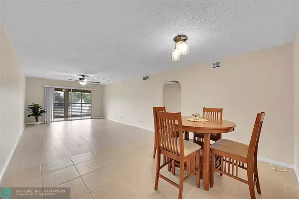 Coconut Creek, FL 33066,2503 Antigua Ter  #C2