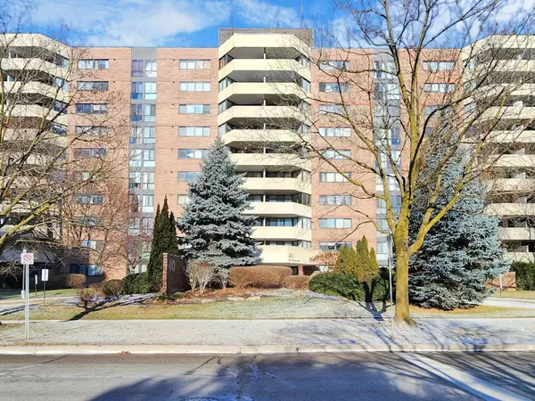 40 Baif BLVD #406, Richmond Hill, ON L4C 5M9