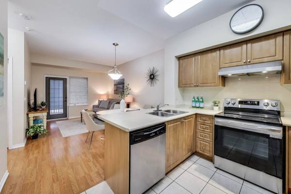 Vaughan, ON L6A 3Y5,9973 Keele ST #101