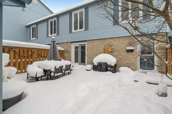 London, ON N6K 1N6,4 Dalhousie CRES