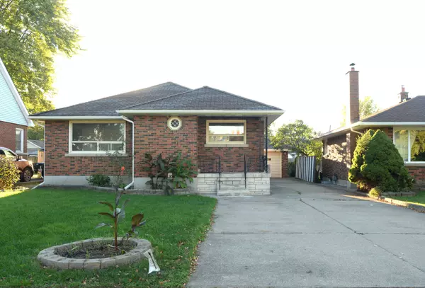 7 McMann DR #Bsmt, Thorold, ON L2V 2V3