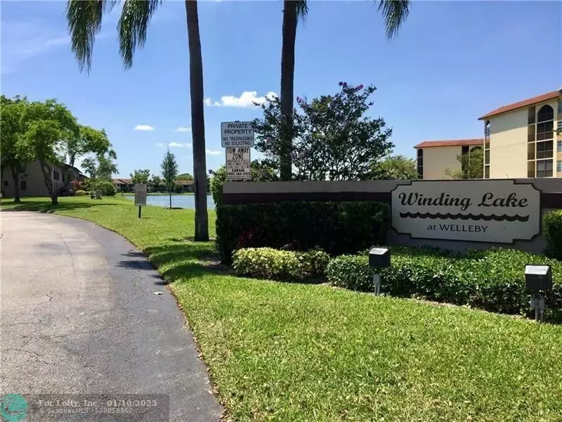 Sunrise, FL 33351,10006 Winding Lake Rd  #103