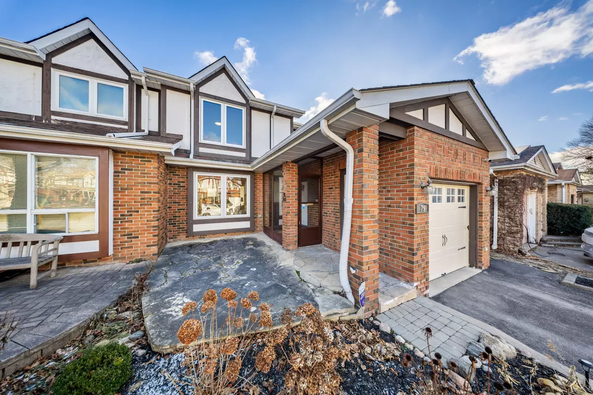 Markham, ON L3T 4W2,79 Tamarack DR