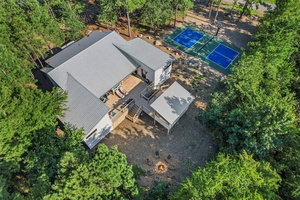 2221 Camp Ranch Road, Broken Bow, OK 74728