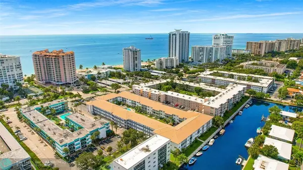 Lauderdale By The Sea, FL 33062,1461 S Ocean Blvd  #107