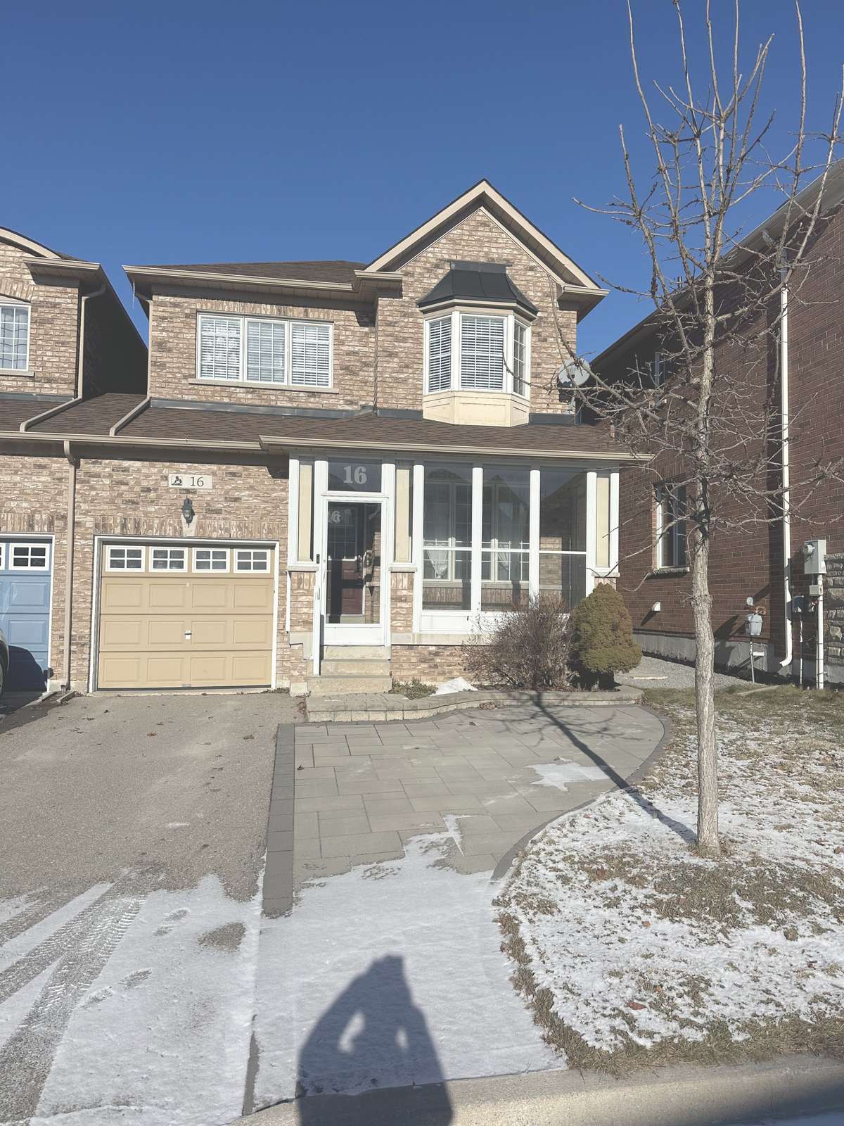 Markham, ON L6C 3H2,16 Sequoia Grove DR