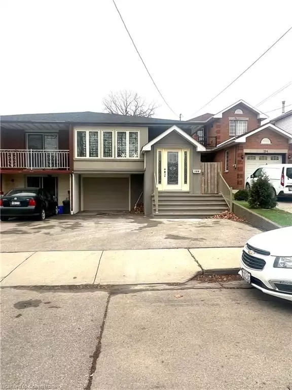 Hamilton, ON L8L 3W9,208 Picton ST E