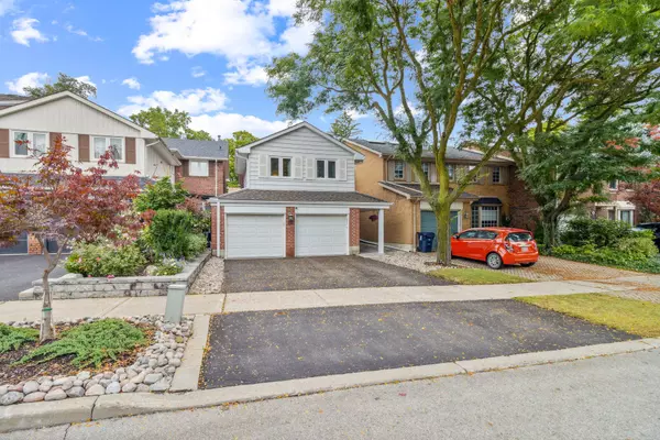 Toronto, ON M2N 6E1,80 Chiswell CRES