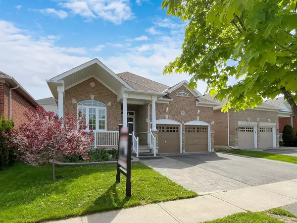 Oshawa, ON L1K 2Z9,851 Eagle Ridge DR