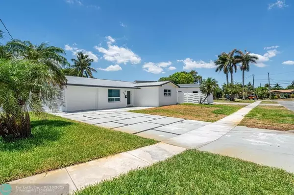 825 Argonaut Is, Dania Beach, FL 33004