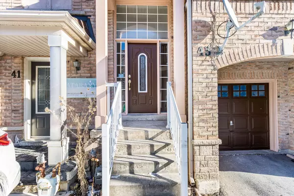 Brampton, ON L6Y 5S9,43 Axelrod AVE