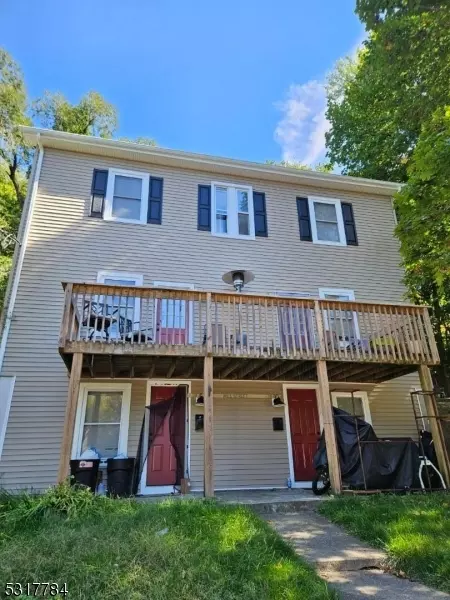 39 Mill St, High Bridge Boro, NJ 08829