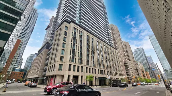 955 Bay ST #3901, Toronto C01, ON M5S 0C6