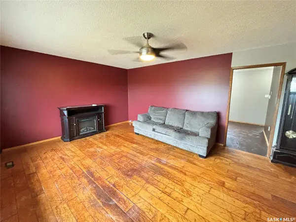 342 Howard STREET, Drake, SK S0K 1H0