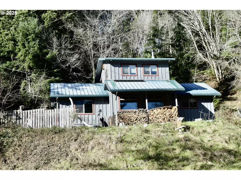 27651 HUNTER CREEK RD, Gold Beach, OR 97444