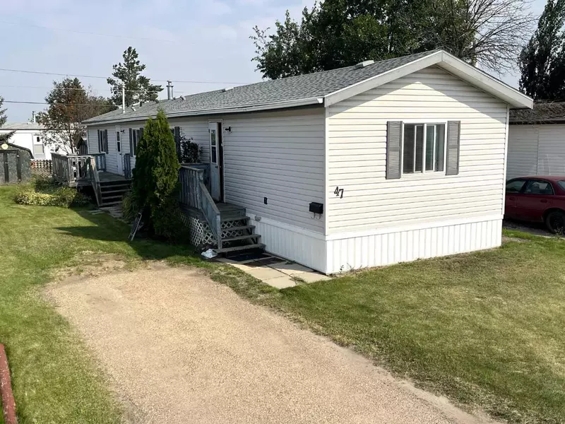 4802 54 AVE ##47, Camrose, AB T4V 3A5