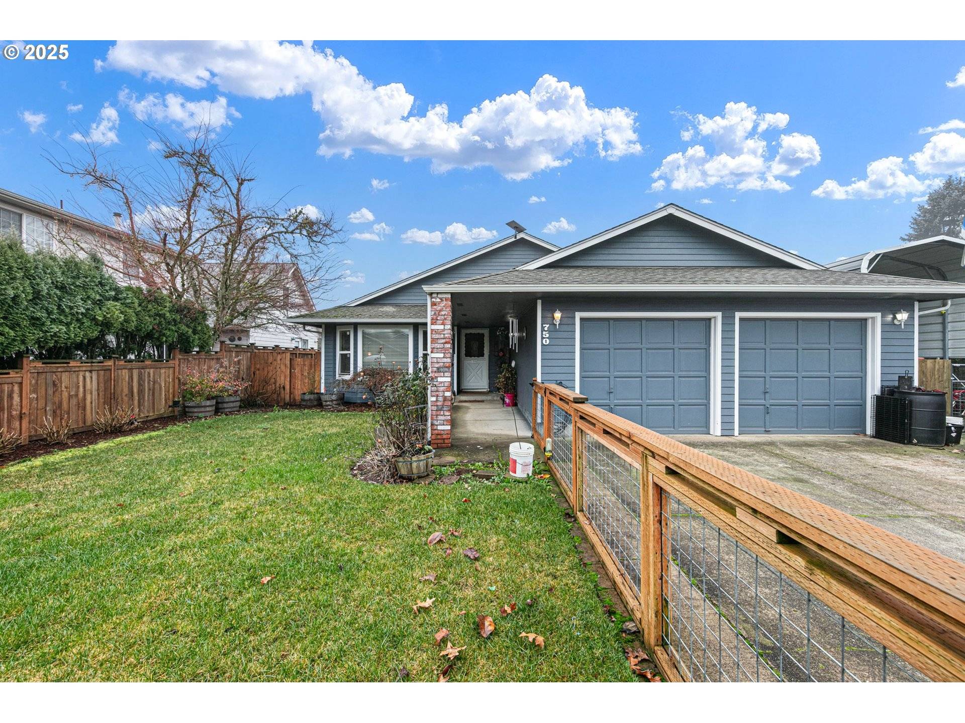750 68TH ST, Springfield, OR 97478