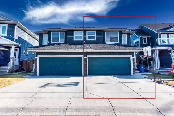 Calgary, AB T3N 0N5,14 Redstone Mews NE