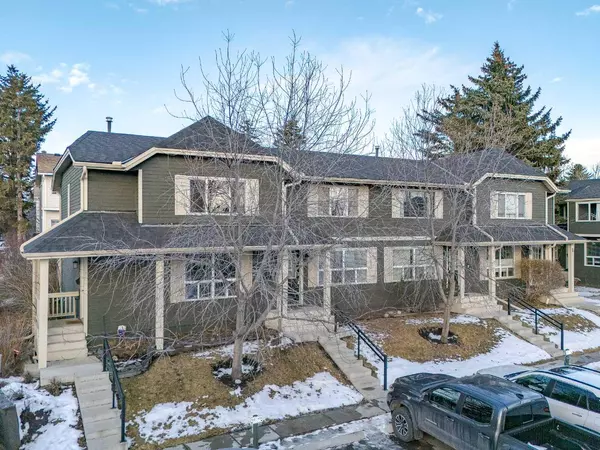 Calgary, AB T2J 6R8,304 Queenston HTS SE