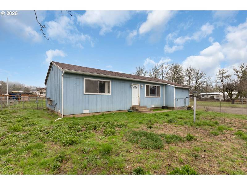 528 BUCKHORN RD, Roseburg, OR 97470