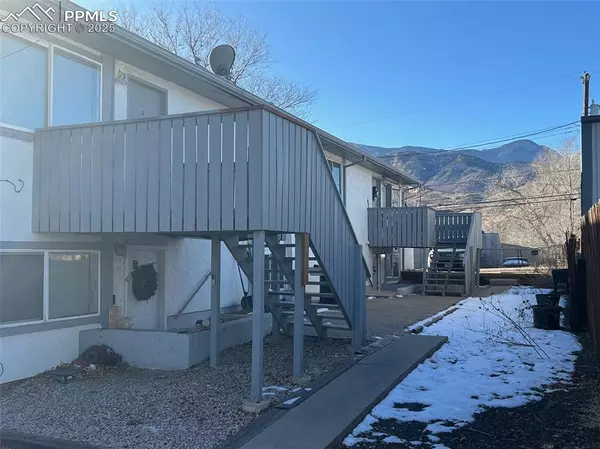 Colorado Springs, CO 80904,1322 Arch ST