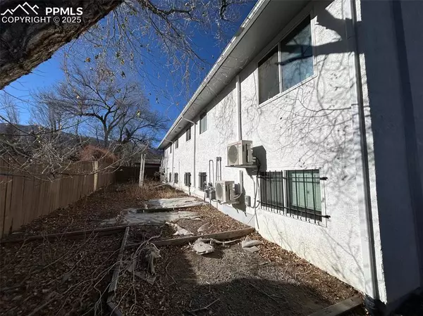 Colorado Springs, CO 80904,1322 Arch ST