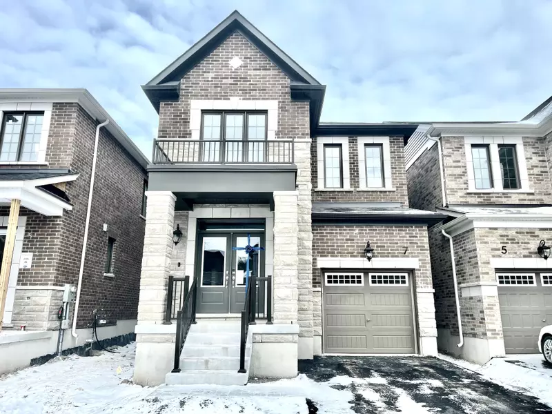 7 Greenridge CRES, Markham, ON L6C 3M1