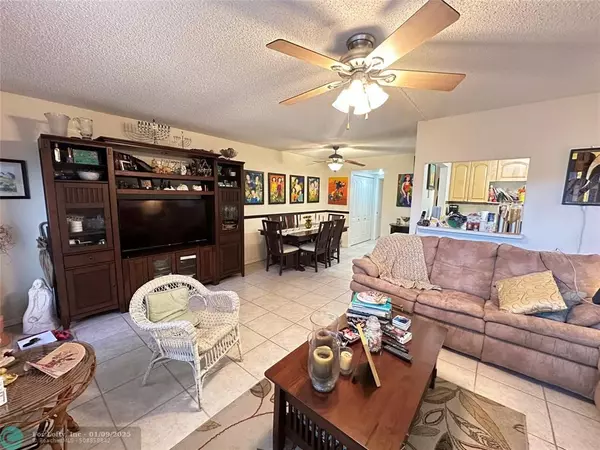 Deerfield Beach, FL 33442,211 Ventnor M  #211