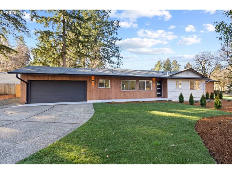 16011 PARKER RD, Lake Oswego, OR 97035