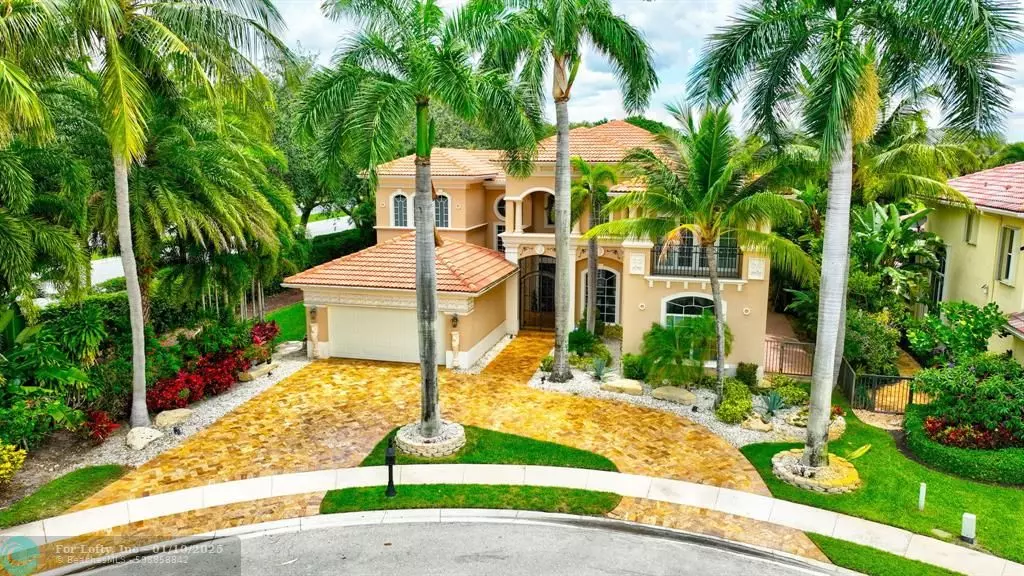 8975 Valhalla Dr, Delray Beach, FL 33446