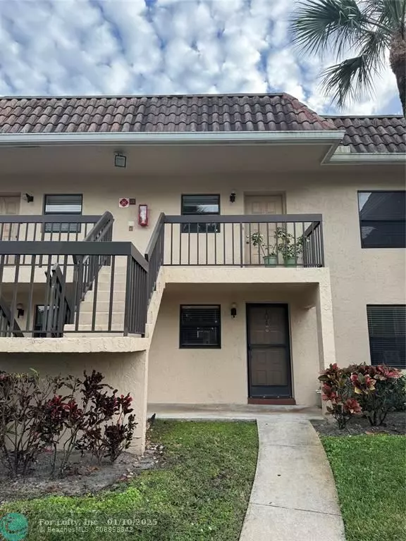 Boca Raton, FL 33433,6784 Palmetto Cir