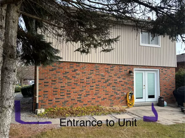 Oshawa, ON L1J 6Y8,789 Tarn CT #Lower