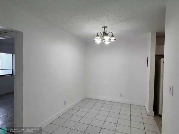 Coral Springs, FL 33065,11366 Royal Palm Blvd  #11366