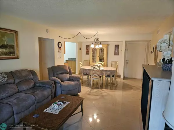 959 SE 2nd Ave  #117, Deerfield Beach, FL 33441